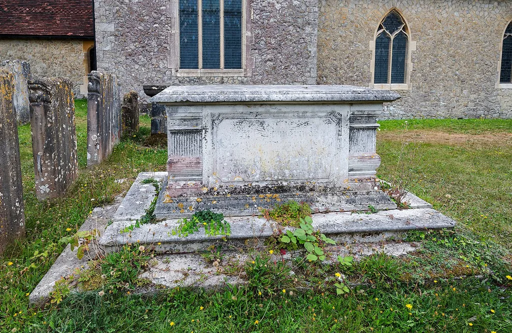 Hadlow: Carnell chest tomb approximately 3.5 metres north of the organ loft of the Church of St Mary, Grade II