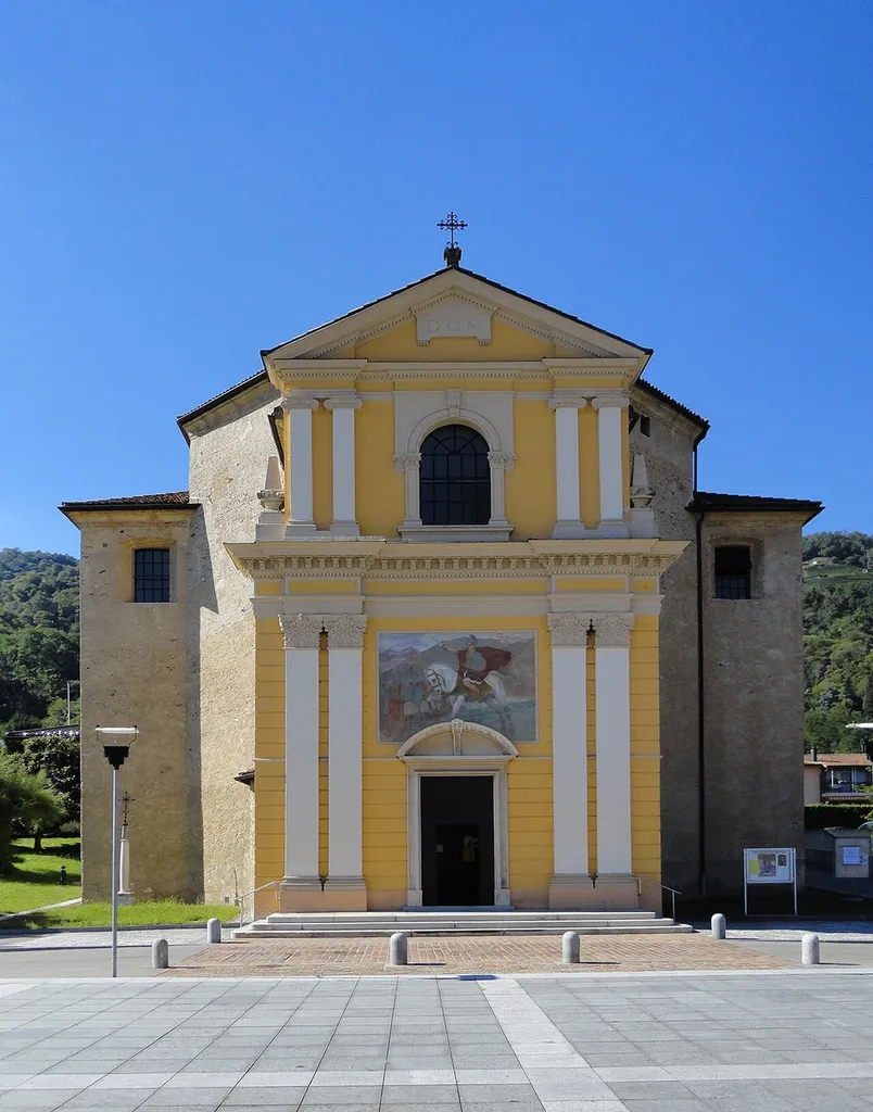 Chiesa di San Maurizio di Bioggio - Facciata