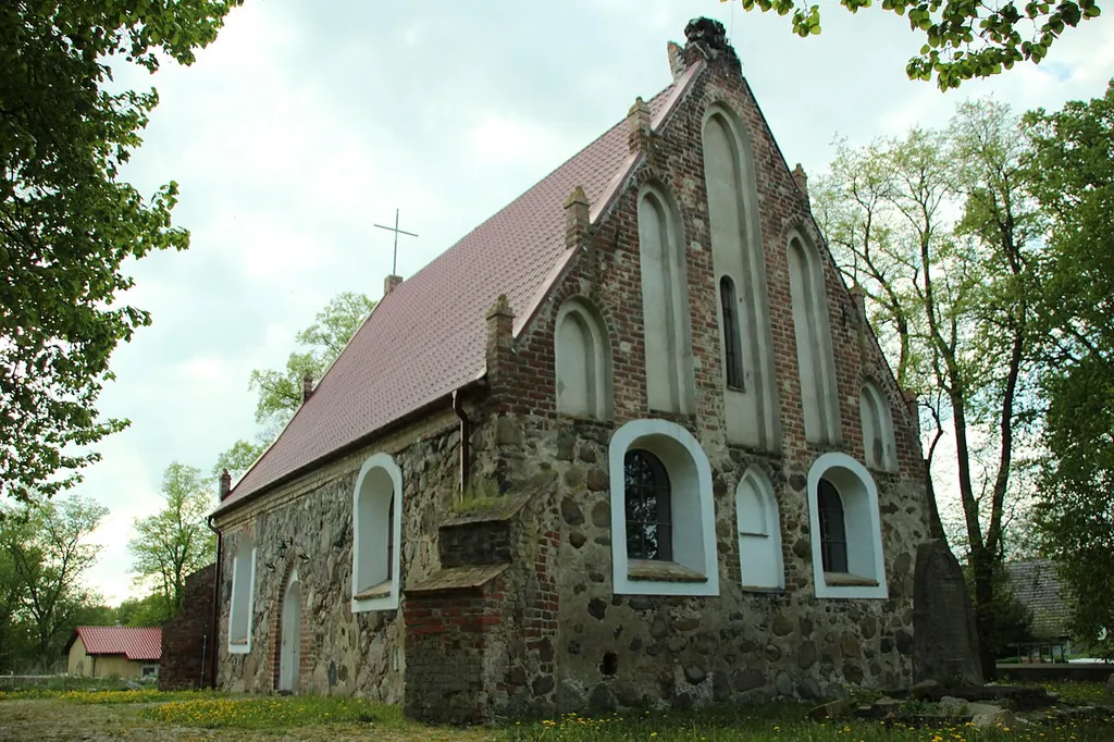 Rokity - rzymskokatolicki kościół filialny p.w. Najświętszego Serca Pana Jezusa, XV/XVI (decyzja ruina)