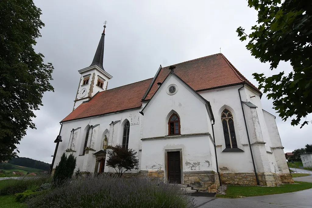Pfarrkirche St. Lorenz Juršinci