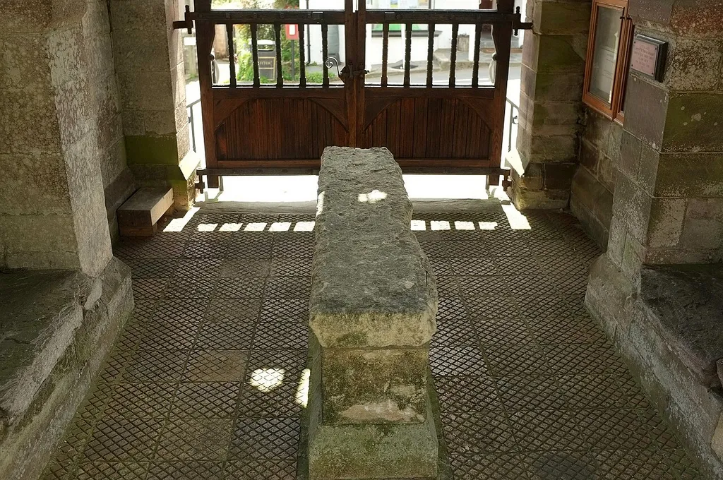 Coffin or bier rest, Atherington
