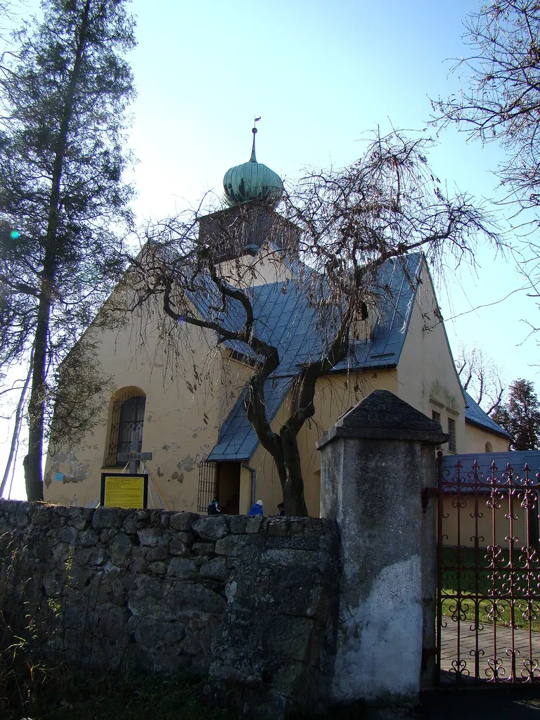 Grzędy - kościół filialny p.w. św. Jadwigi, XIV-XVI (zabytek nr rejestr. A/1715/787 z 26.10.1960)