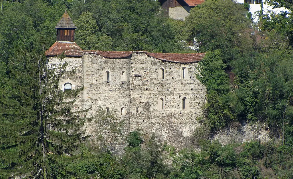 Kapelle der Zenoburg in Dorf Tirol