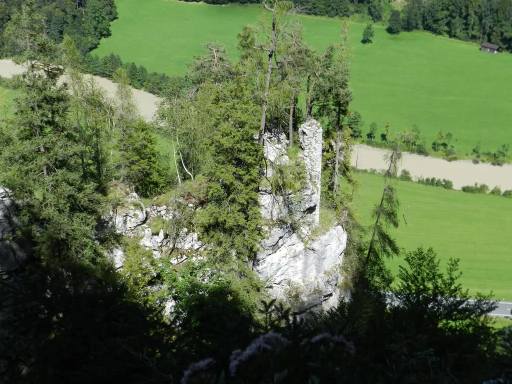 Ruine Saalegg