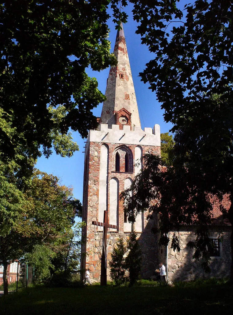 Wieża kościoła w Koszewie (gm. Stargard Szczeciński) (zabytek nr rejestr. A/472)
