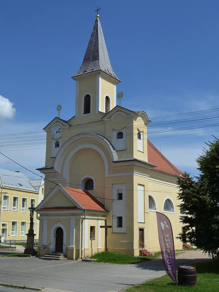 Ivaň (okres Brno-venkov) - kostel sv. Bartoloměje