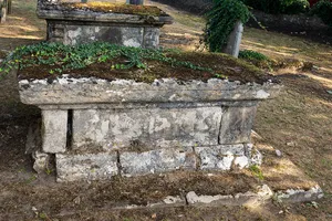 Chest Tomb 3 Yards East Of Aylesford Church