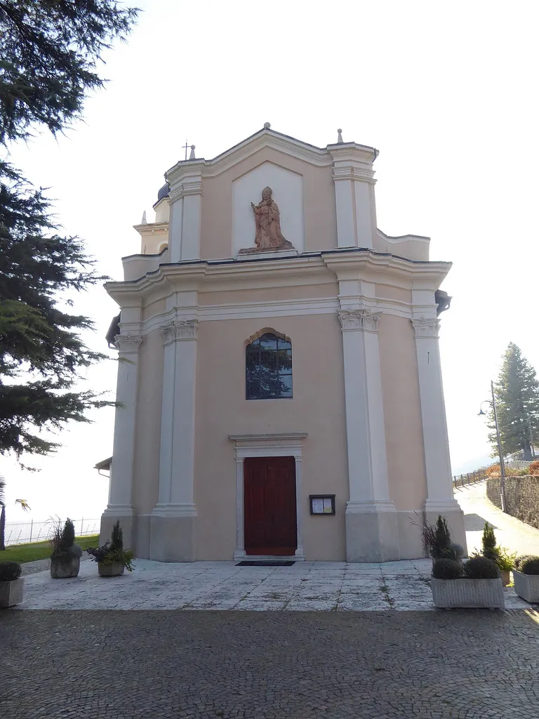 Pedersano (Villa Lagarina, Trentino, Italy), Saint Lazarus church