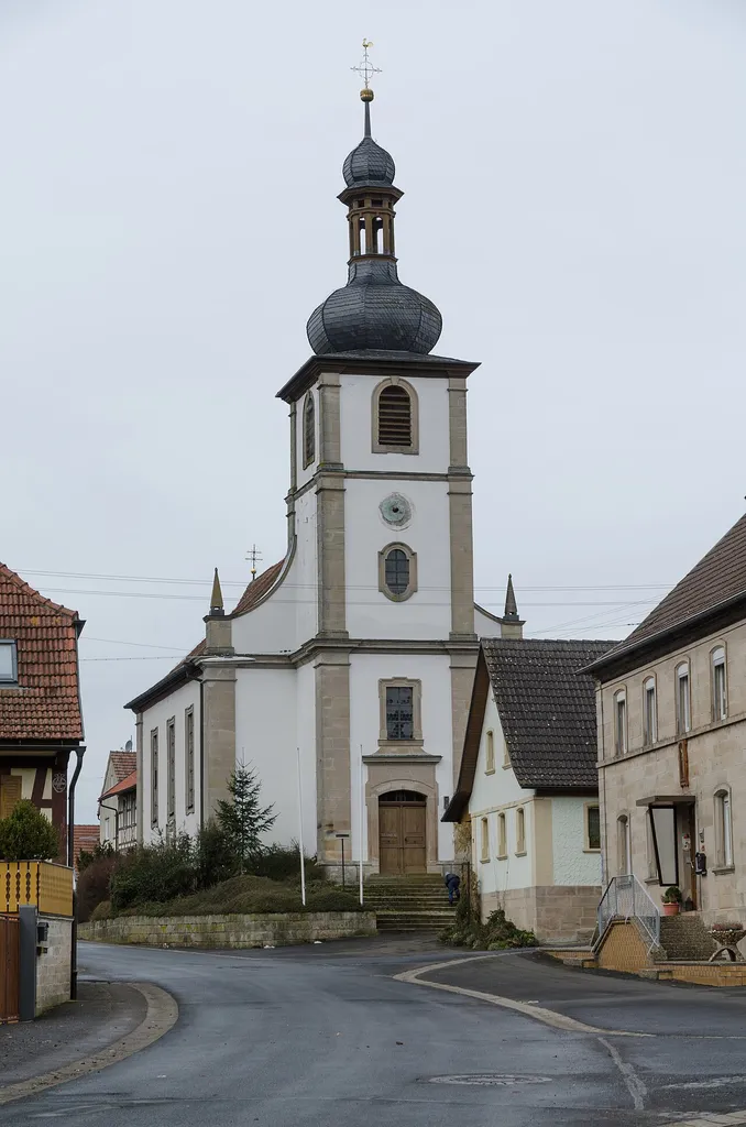 Bundorf, Neuses, Hl. Kreuz Kirche