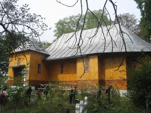 Wooden church of Saint Demetrius of Thessaloniki in Rudești, Suceava