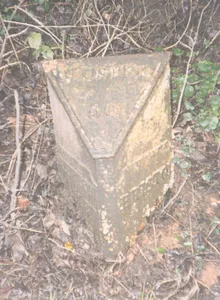 Milepost, near old railway bridge between Old Down and Gurney Slade