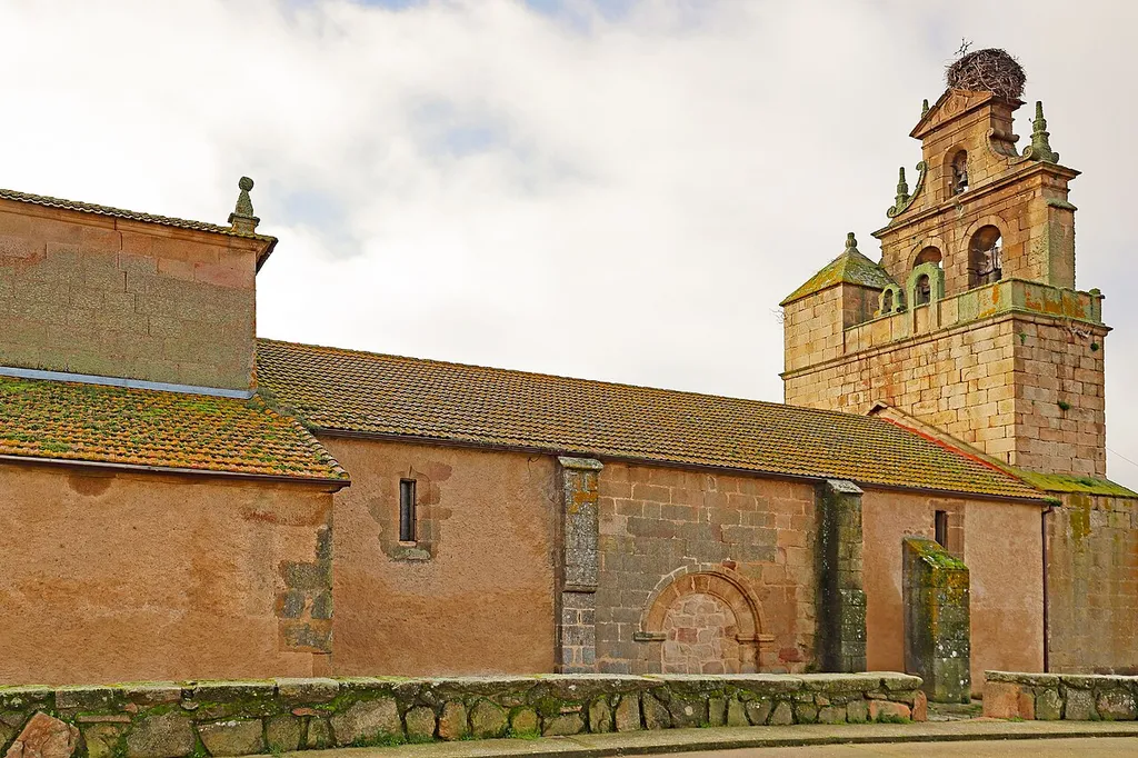 Bermellar es un municipio integrado en la comarca de Vitigudino, provincia de Salamanca.