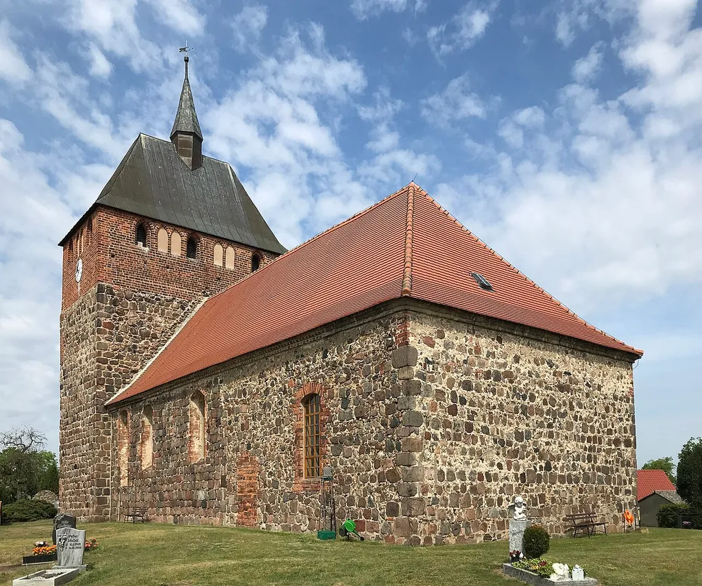 Dorfkirche Linthe Südostansicht