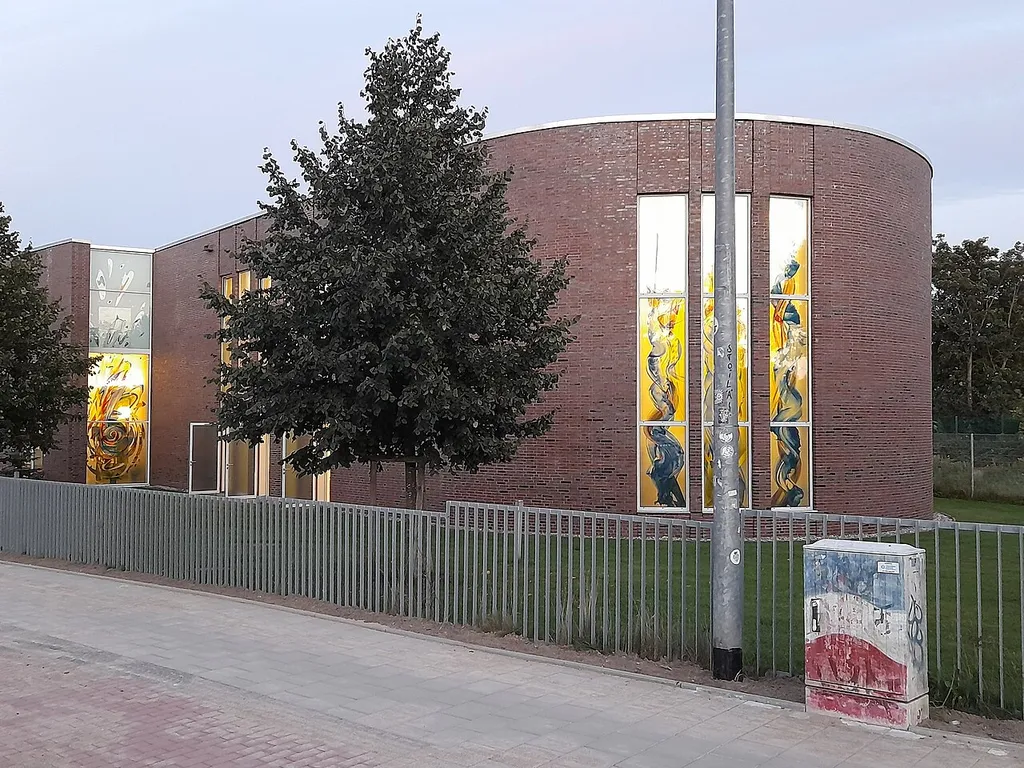 Rostock: The New Apostolic Church on Parkstraße on the corner with Voßstraße, inaugurated on 22 June 2013