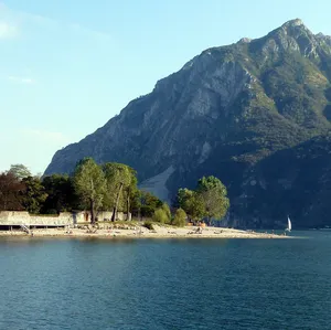 beach of Abbadia Lariana