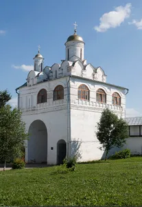 Annunciation Gate Church of Pokrovsky Monastery (Suzdal)