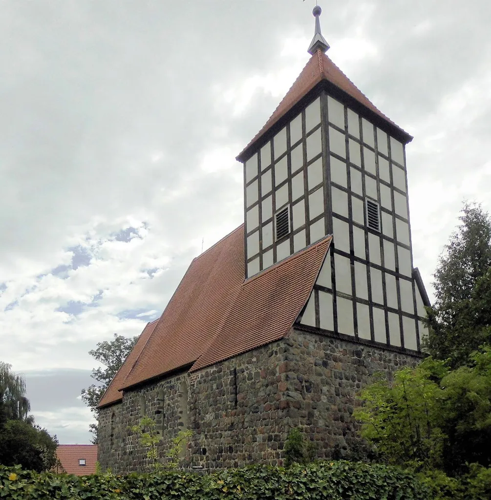 Dorfkirche in Kuhz, Gemeinde Boitzenburger Land, Landkreis Uckermark, Deutschland