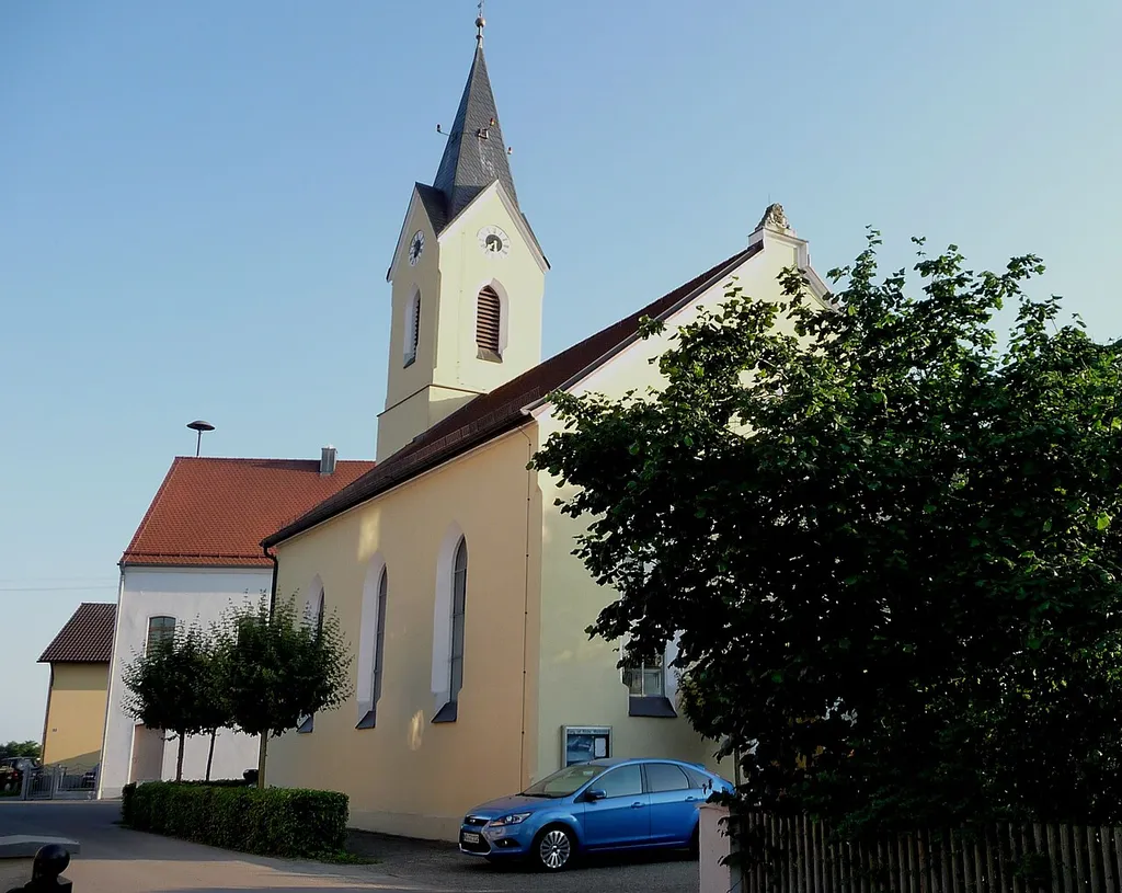 Die Kirche der Ev. Ref. Gemeine Marienheim.