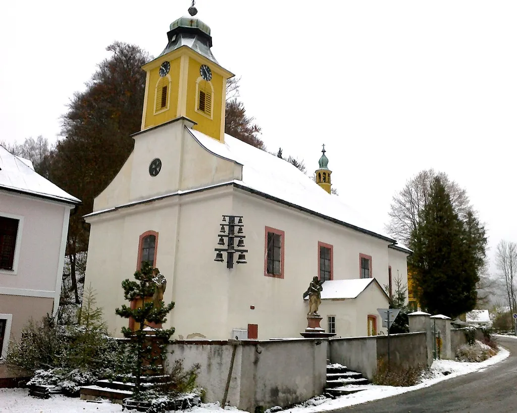 Dolní Dvůr - kostel sv. Josefa