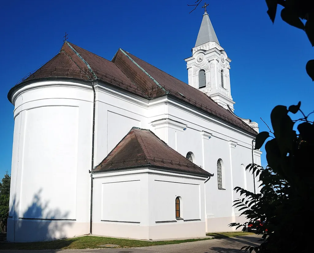Aszófői Szent László-templom