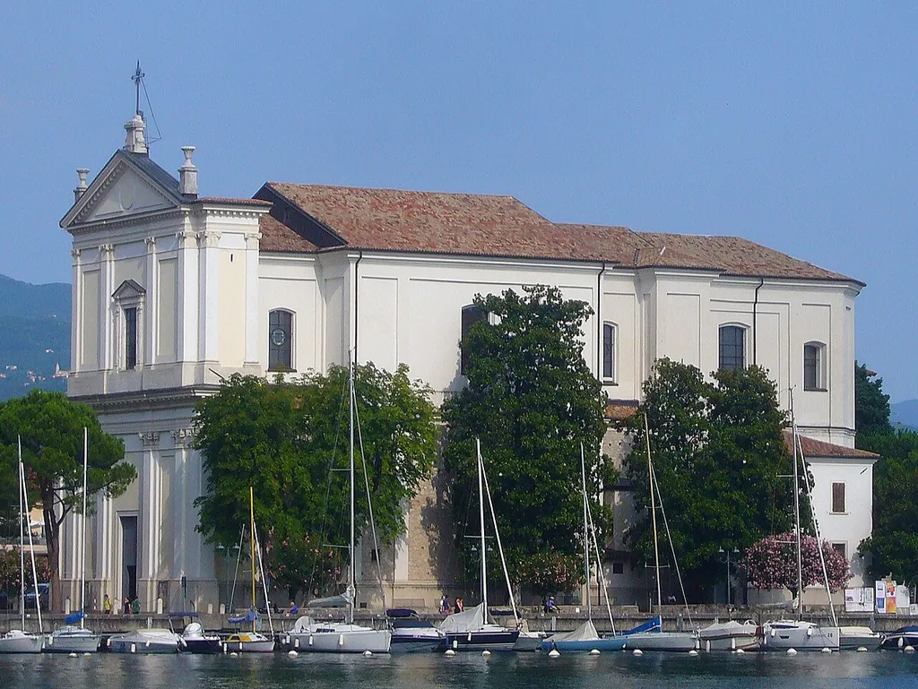 La chiesa parrocchiale di Maderno