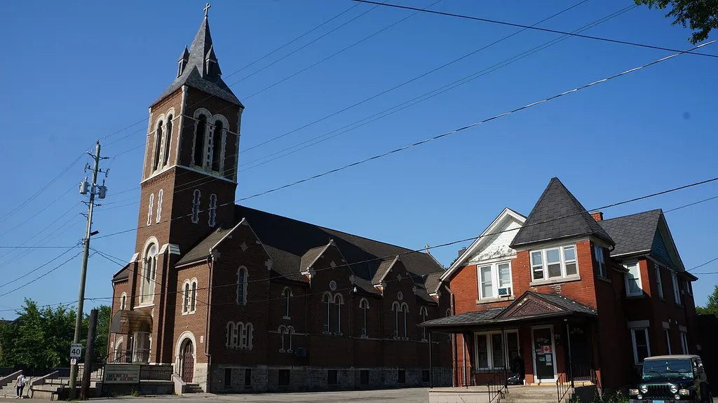 St. Mary Church (catholic church in Welland, Ontario)