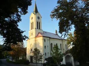 Church of Saint Wenceslaus (Mníšek pod Brdy)