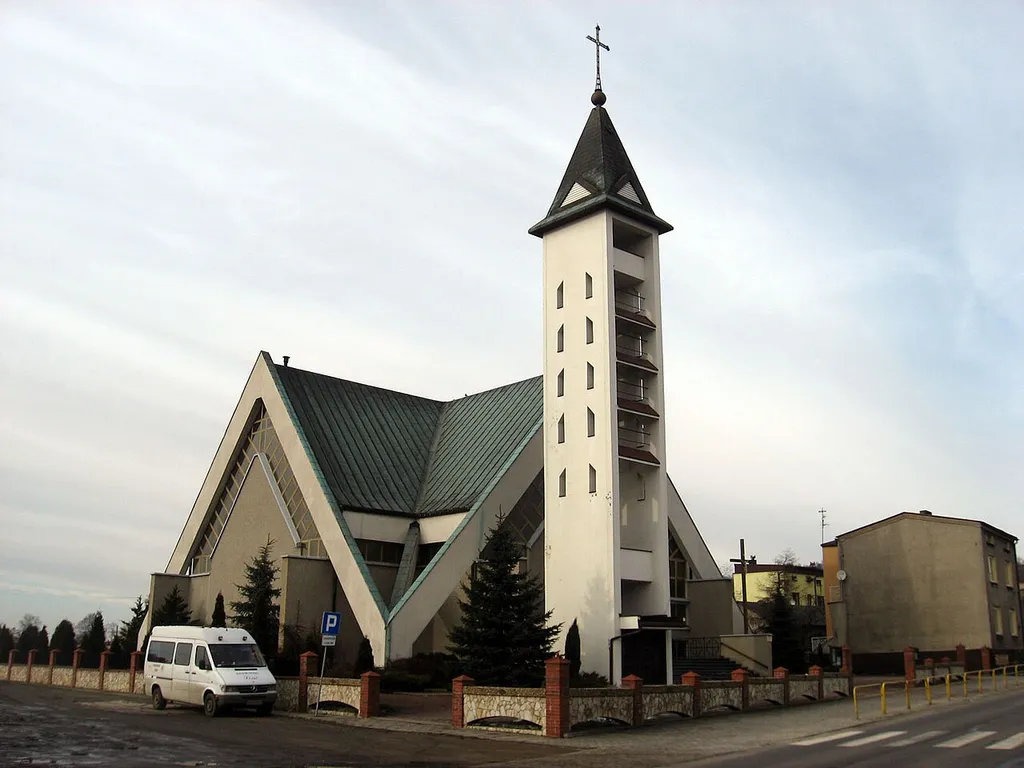 Kościół w Rogoźniku, parafia św. Jadwigi.