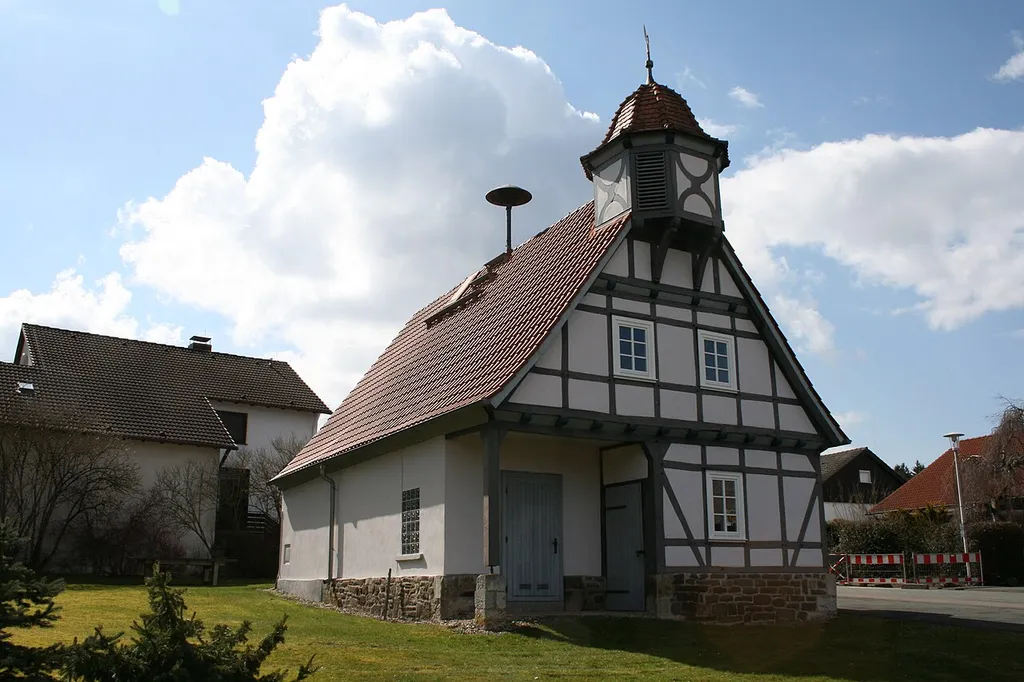 Kirche in Asel - Orstteil von Vöhl