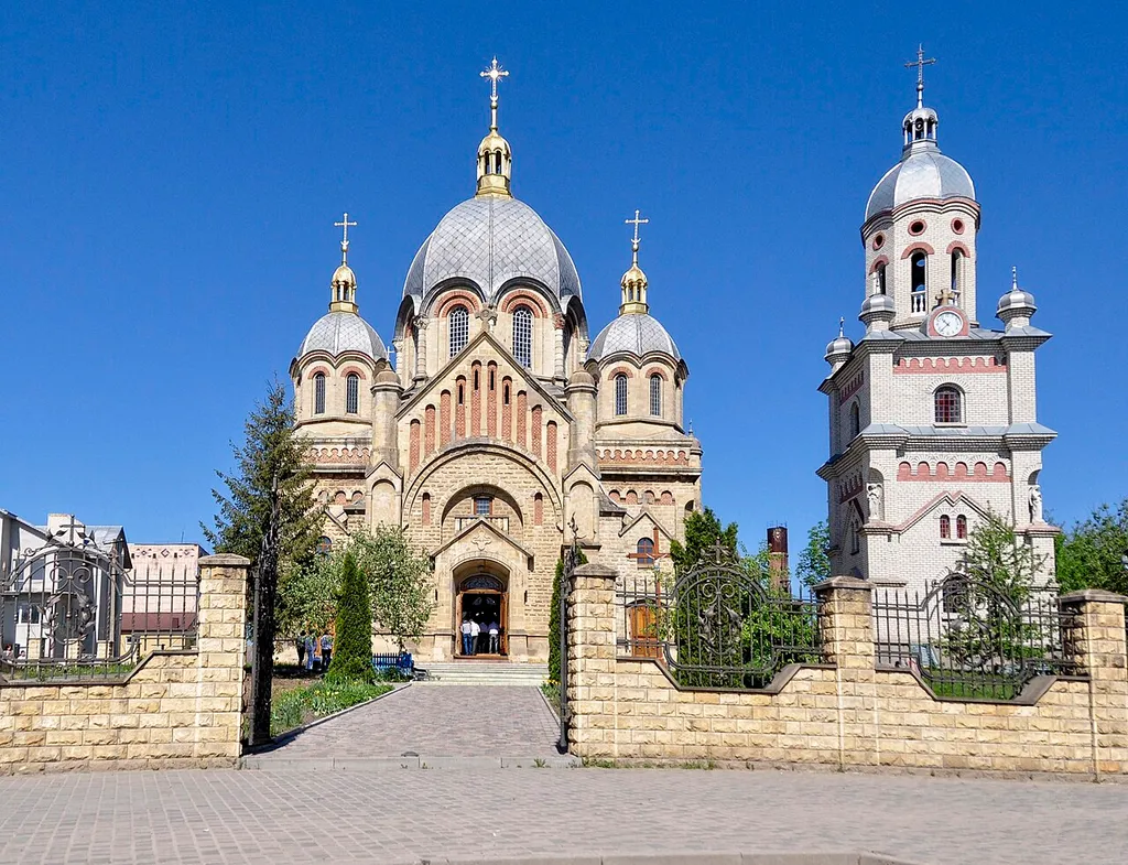 Церква св. архистратига Михаїла в Товстому (закладена 1912) за проєктом Яна Зубрицького-Саса (1860-1935)