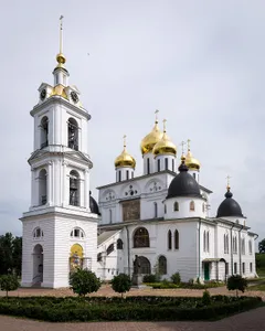Church of the Dormition, Dmitrov