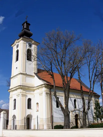 Orthodox church in Maradik, Vojvodina (Serbia)/L'église orthodoxe de Maradik, Voïvodine (Serbie)