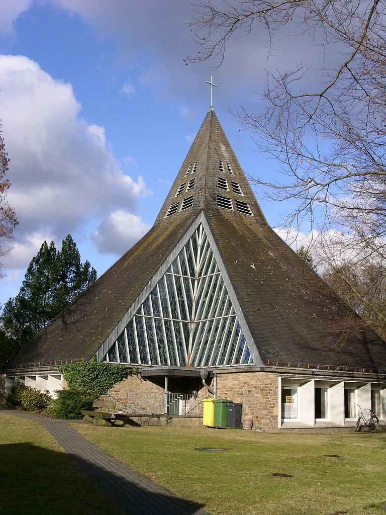 Kreuzkirche in Rösrath-Kleineichen