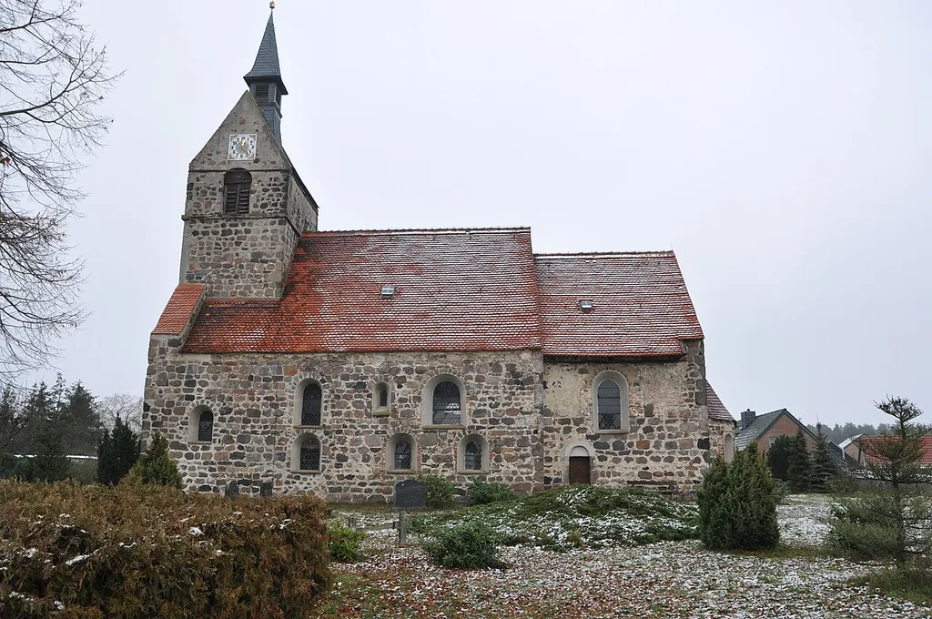 Altmersleben ist ein Ortsteil der Stadt Kalbe (Milde) im Altmarkkreis Salzwedel in Sachsen-Anhalt