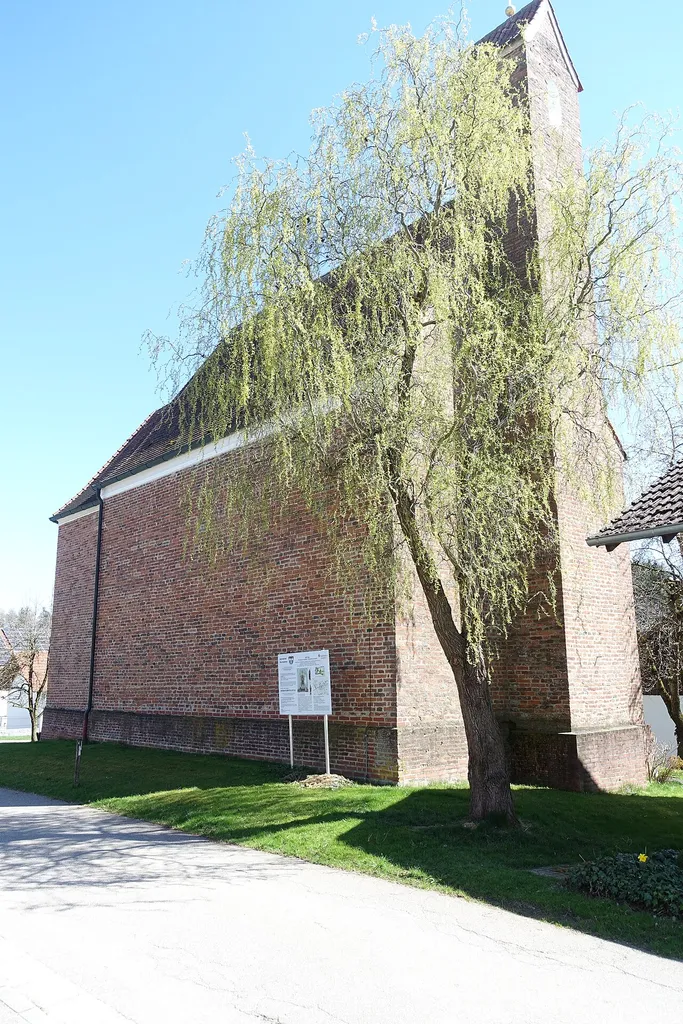 Kirche St. Johannes der Täufer in Gifthal bei Wurmsham
