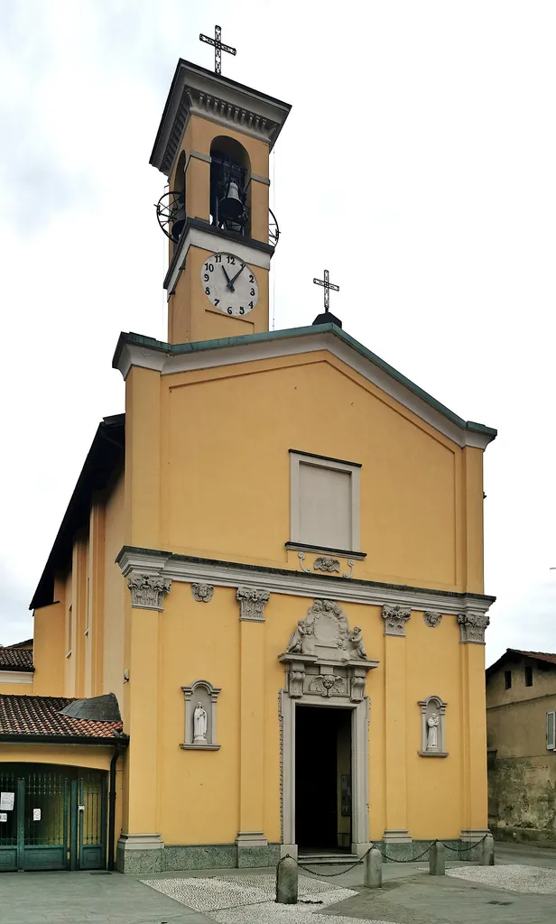 Chiesa parrocchiale del Santissimo Salvatore, in Via Roma (Cormano).