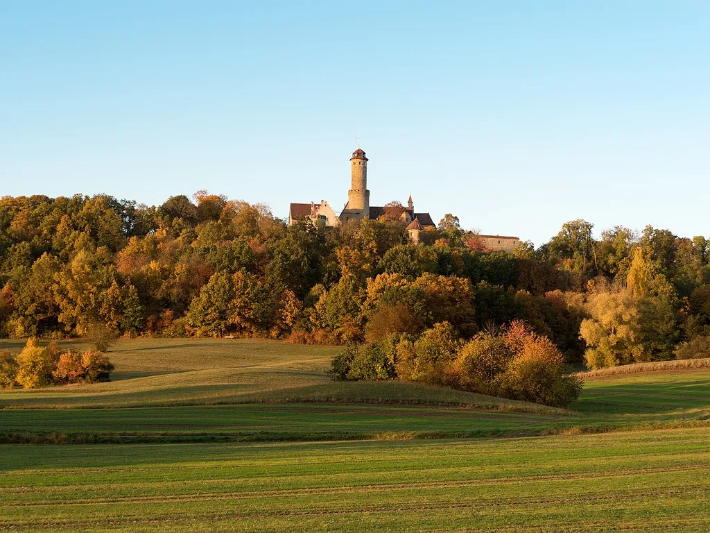 Meadows around the Altenburg in Bamberg LSG-00279.01