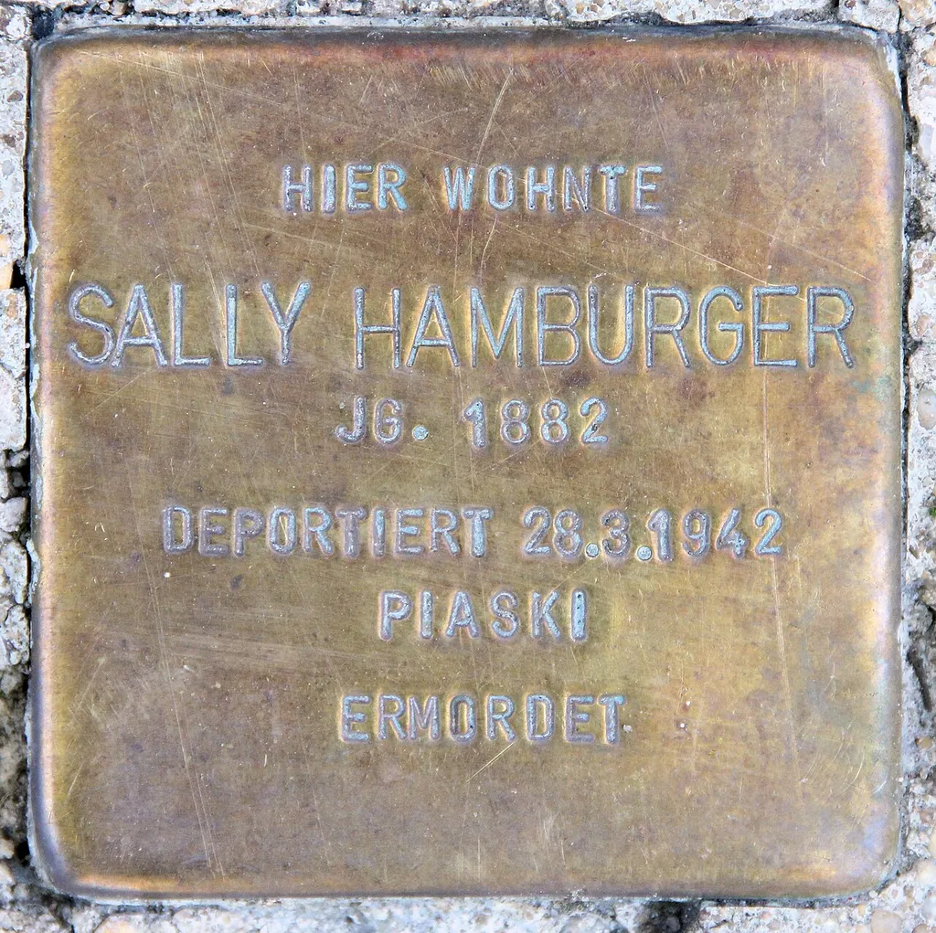 "Stolperstein" (stumbling block), Sally Hamburger, Stolzenfelsstraße 2, Berlin-Karlshorst, Germany