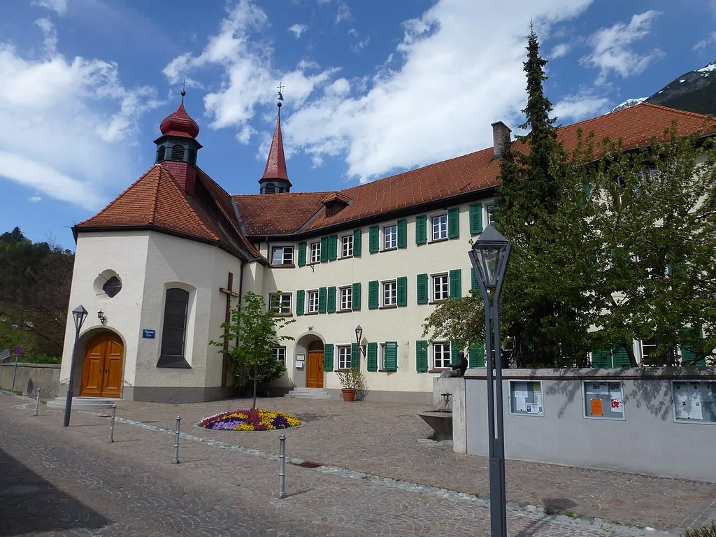 Kapuzinerkloster und Pfarrvikariatskirche Unsere Liebe Frau Mariahilf - Kirchenstraße 7, Landeck