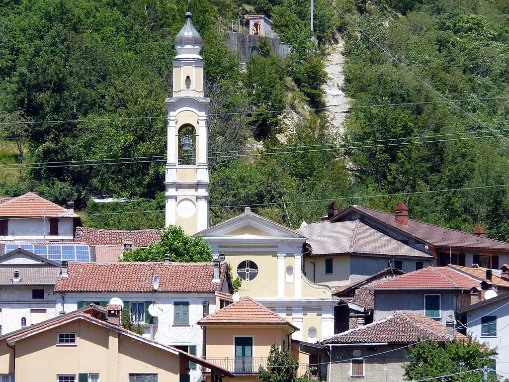 La chiesa di San Pietro, Mereta, Isola del Cantone, Liguria, Italia