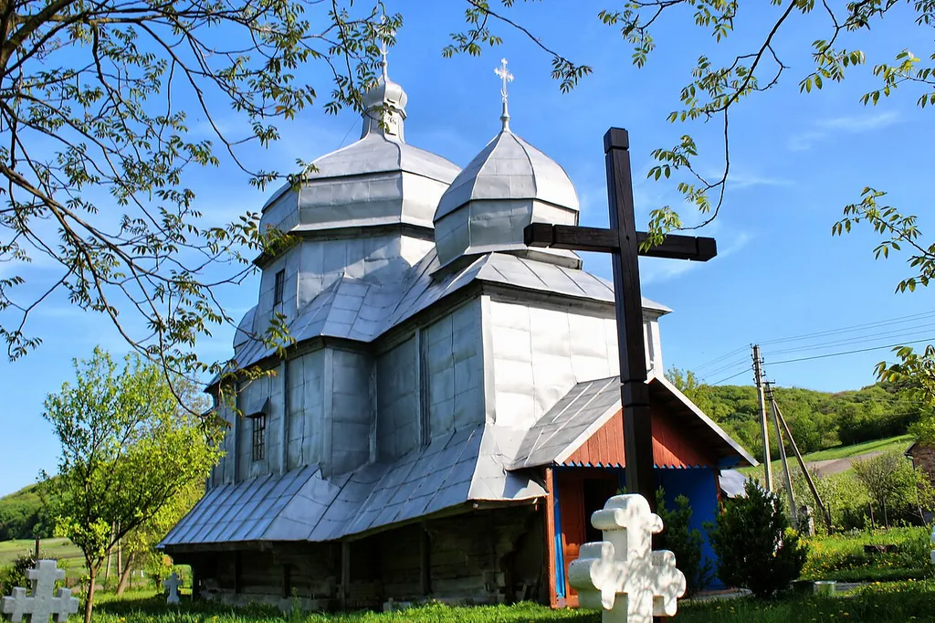 Церква святих апостолів Петра і Павла, Трудовач,