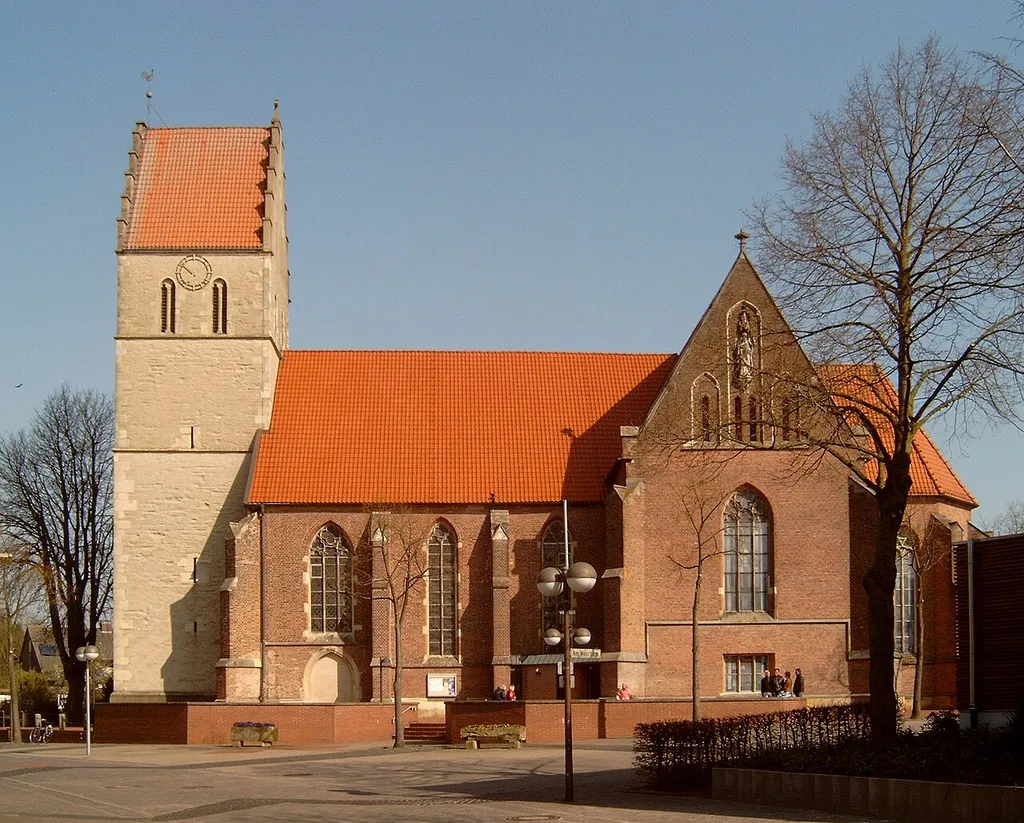 Wüllen, church