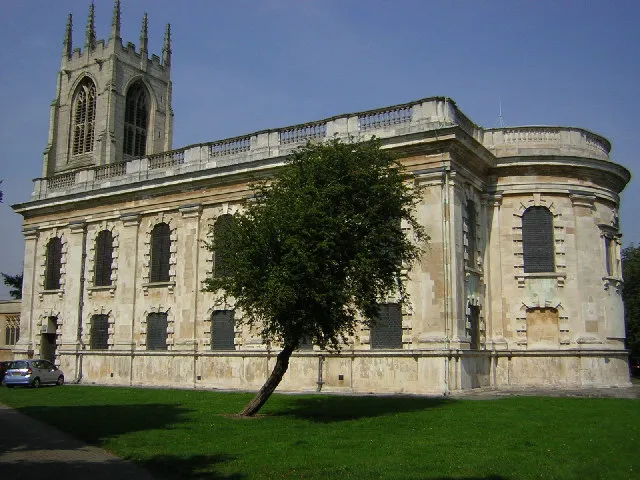 All Saints' church, Gainsborough, Lincolnshire: a 14th-century Perpendicular Gothic tower with a classical church built 1736–44