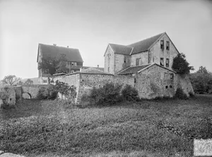 Mackenzell Castle