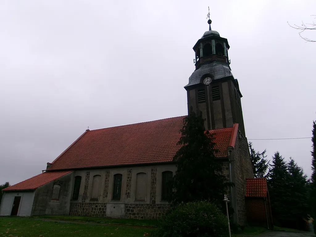 Kościół Matki Bożej Królowej Polski w Nowogródku Pomorskim