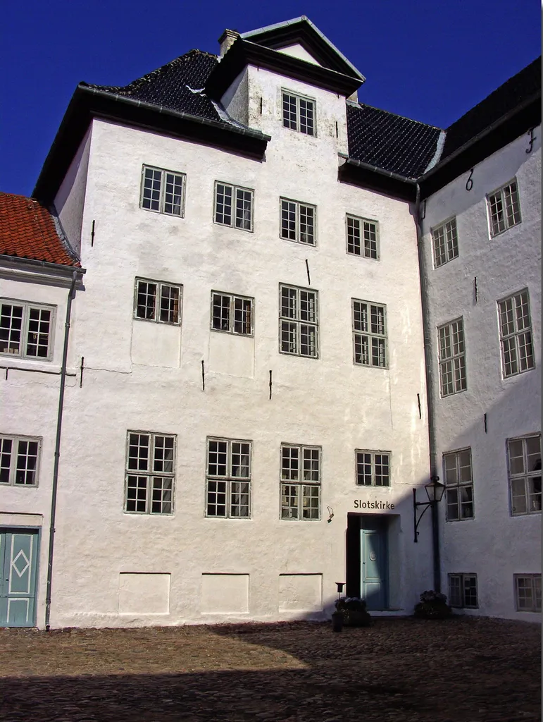 fra indergården