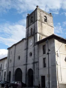 Church of Santa María la Mayor, Pravia
