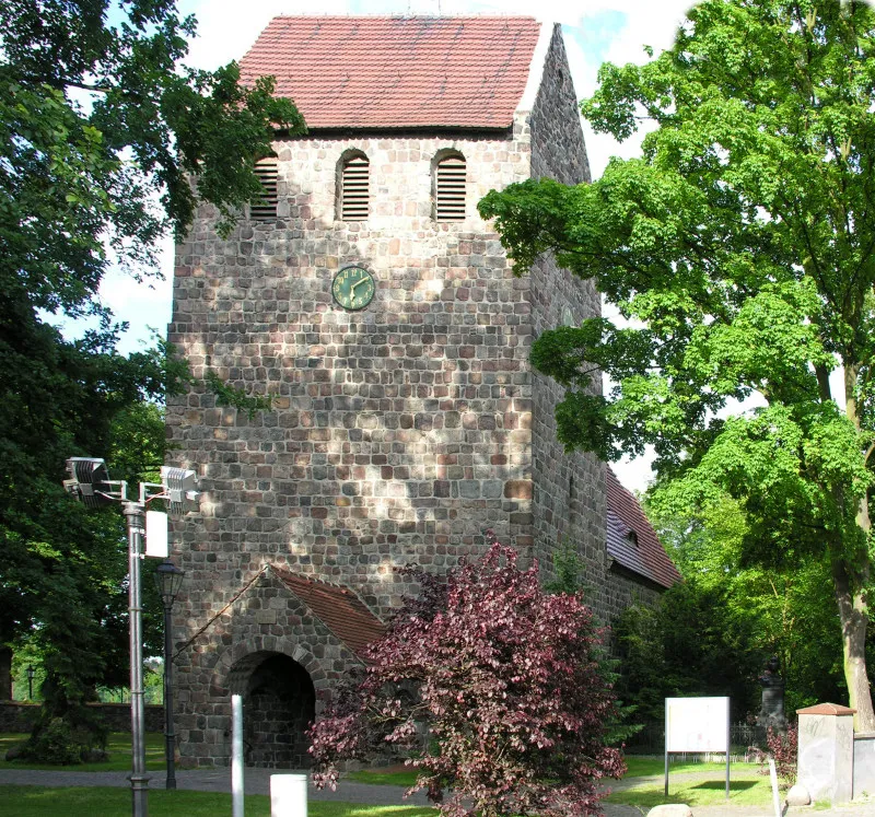 Dorfkirche in Berlin-Marienfelde