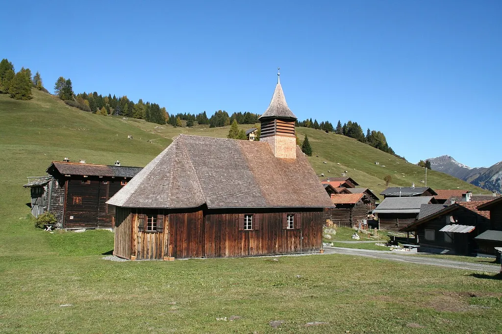 de:Reformierte Kirche Obermutten