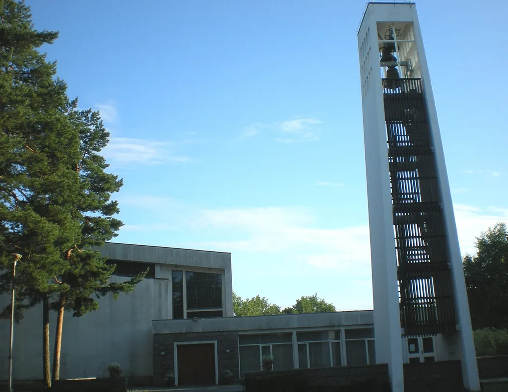 Bilde av Oppsal kirke.